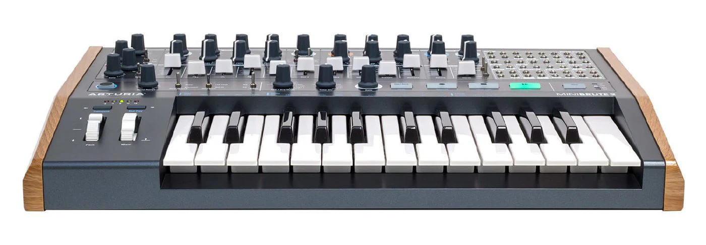 Arturia Minibrute 2 Analogue Synthesizer with Keyboard - Image 2