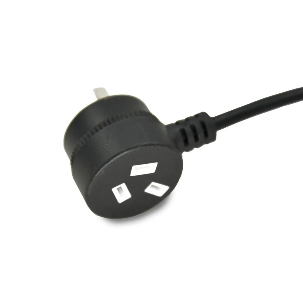 AVE PCL2M PowerCON Mains 240V Power Lead 2m - Image 5