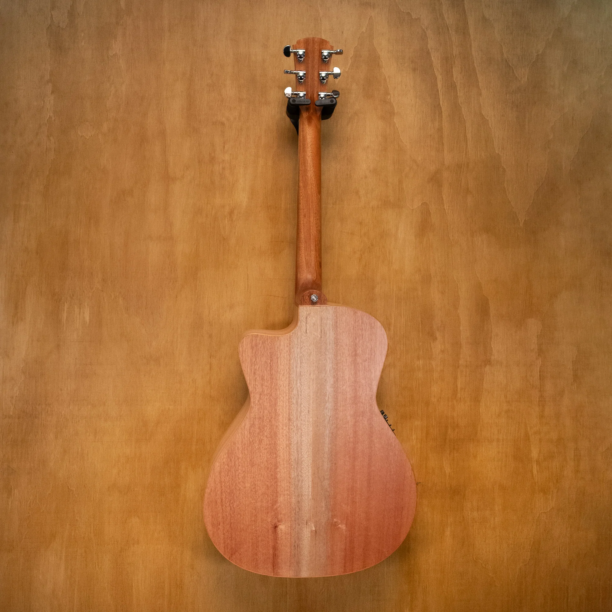 Cole Clark Studio AN1EC Redwood Maple Acoustic Guitar (25122923) - Preloved - Image 2