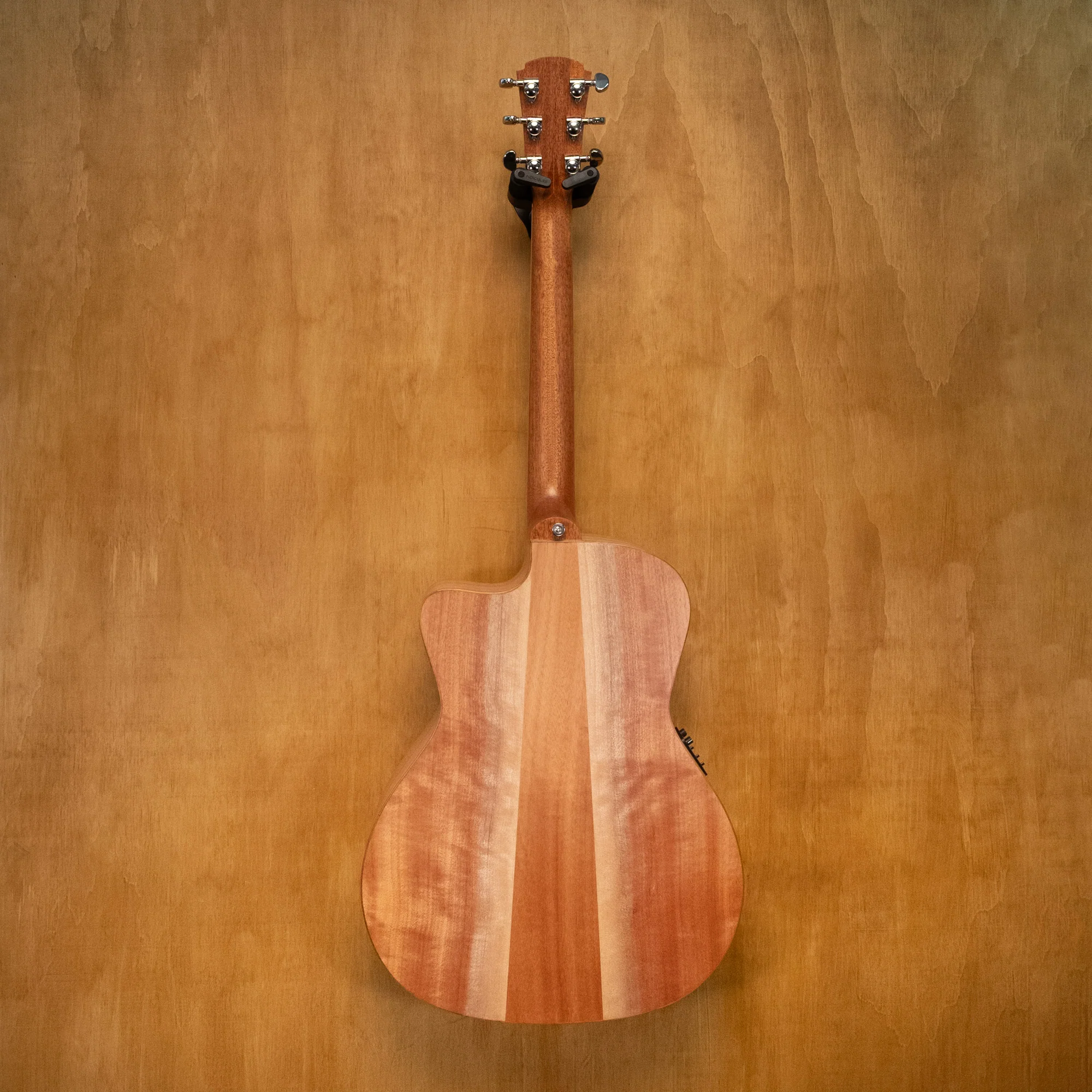 Cole Clark Studio AN1EC Redwood Maple Acoustic Guitar (26022978) - Preloved - Image 2