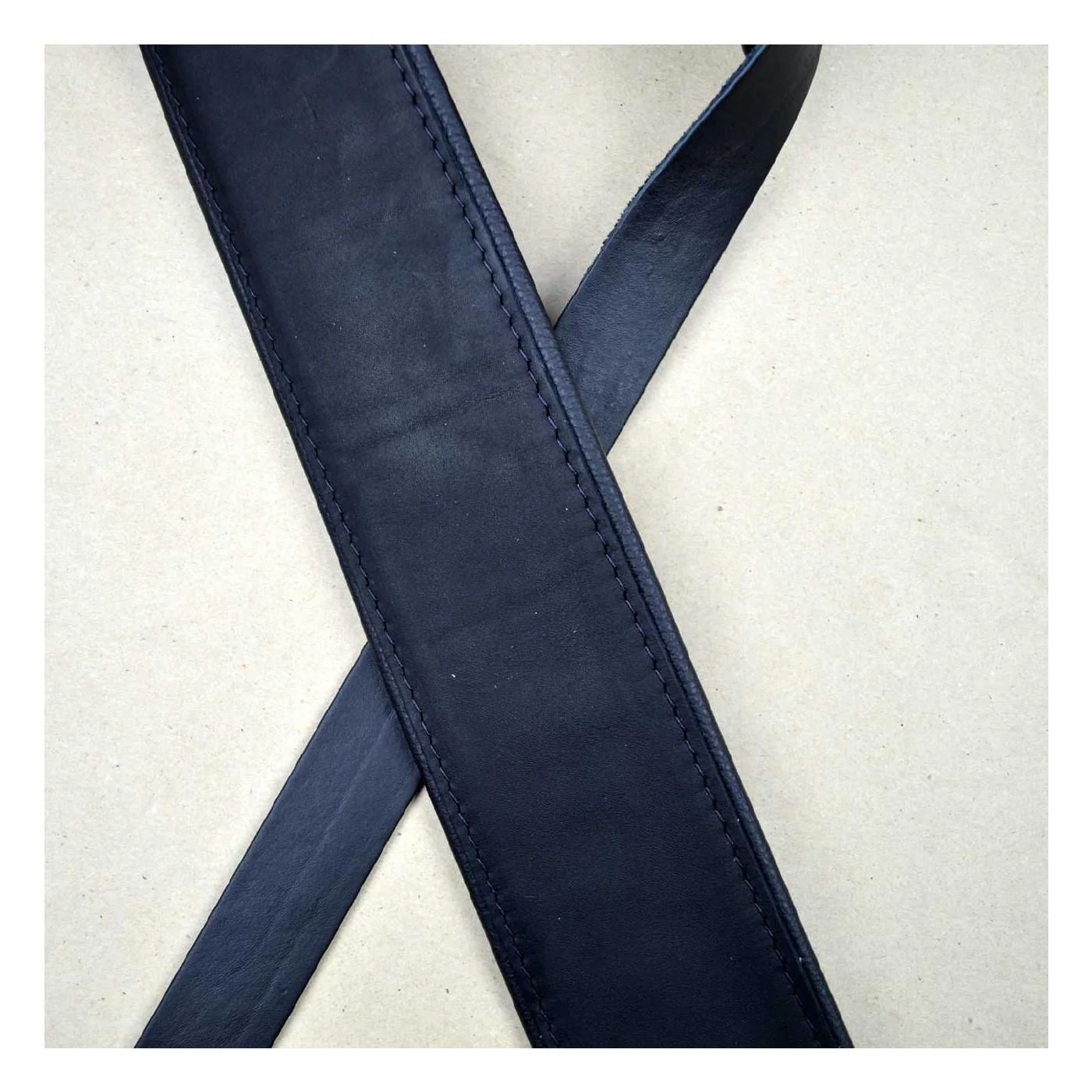 Colonial Leather 2.5 inch Padded Upholstery Leather Guitar Strap - Black and Black - Image 2