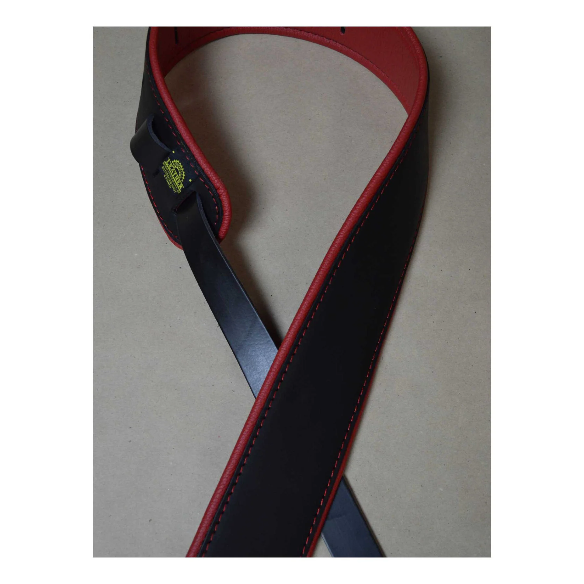 Colonial Leather 2.5 inch Padded Upholstery Leather Guitar Strap - Black and Red - Image 4