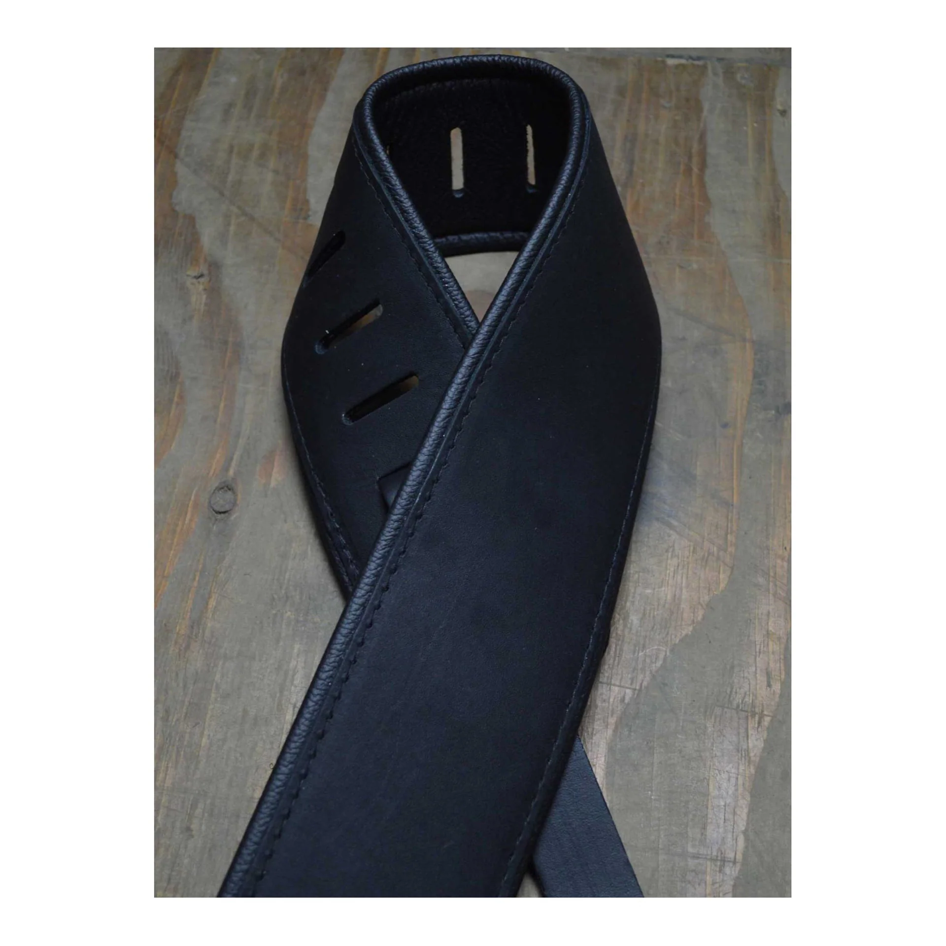 Colonial Leather 3.0inch Padded Upholstery Leather Guitar Strap - Black & B - Image 4