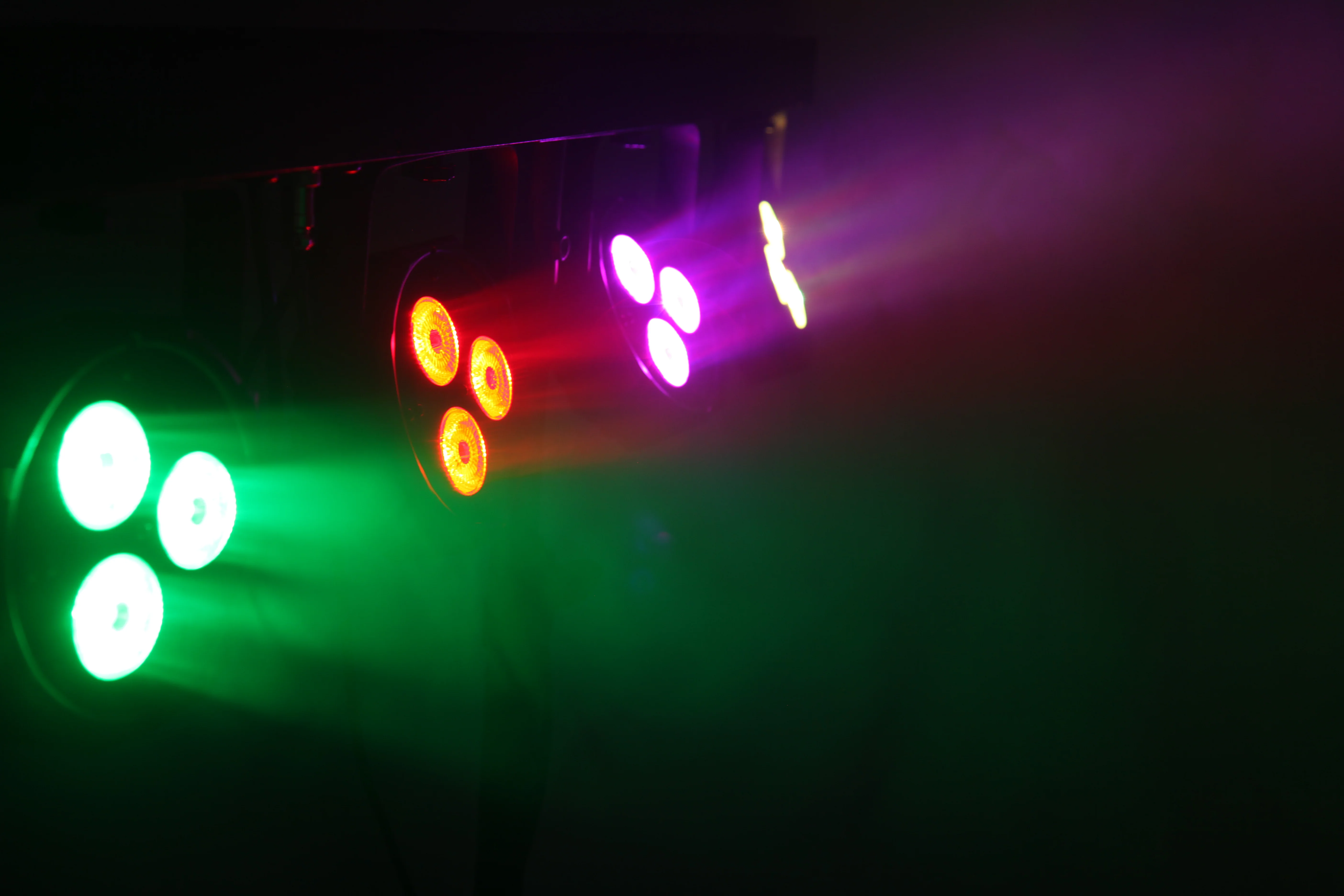 CR Lite Power Party Bar with four 9W Wash Par Lights and Footswitch - Image 4