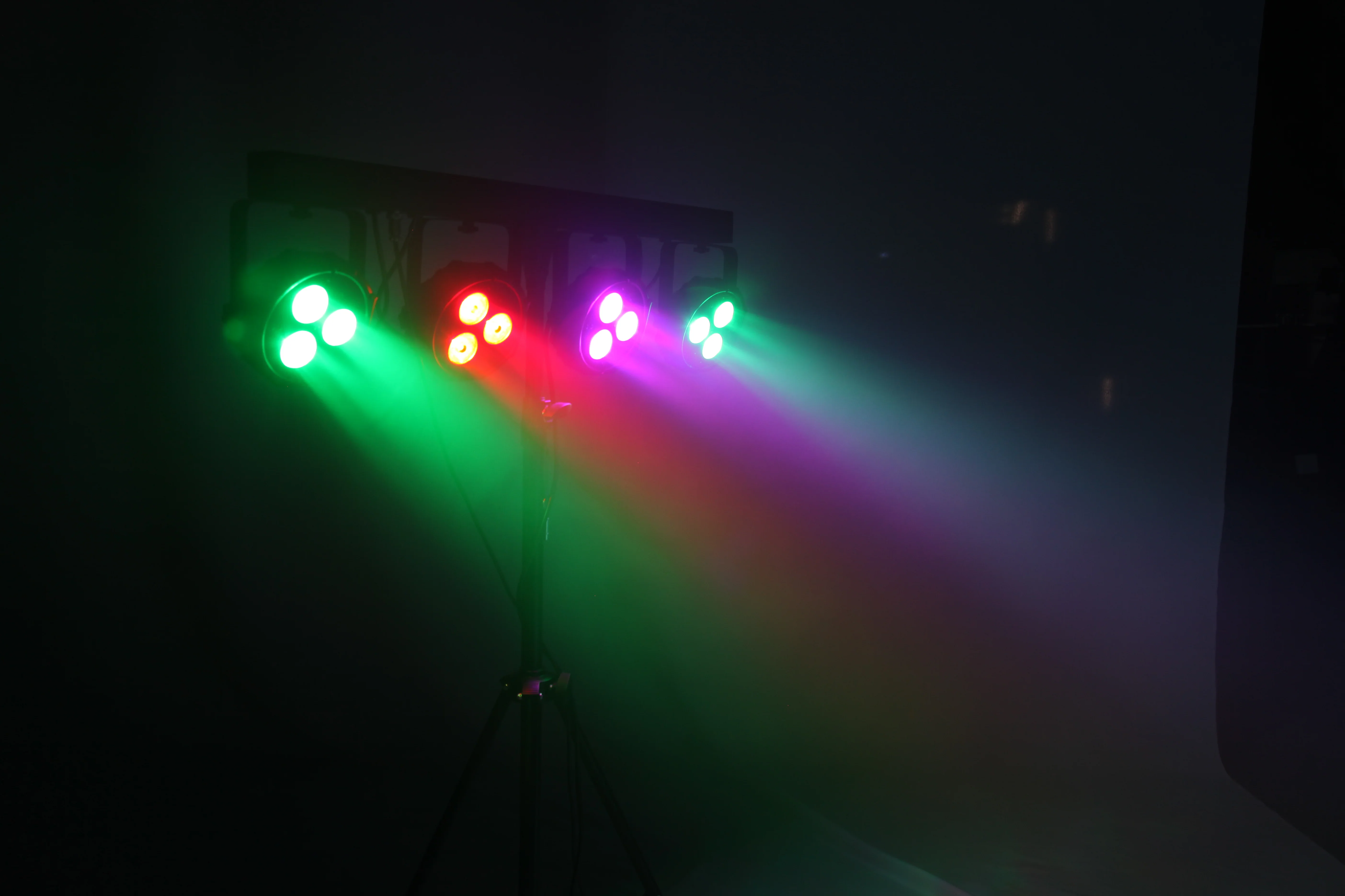 CR Lite Power Party Bar with four 9W Wash Par Lights and Footswitch - Image 5