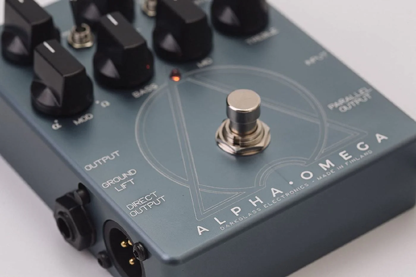 Darkglass Alpha Omega Bass Overdrive Pedal - Image 3