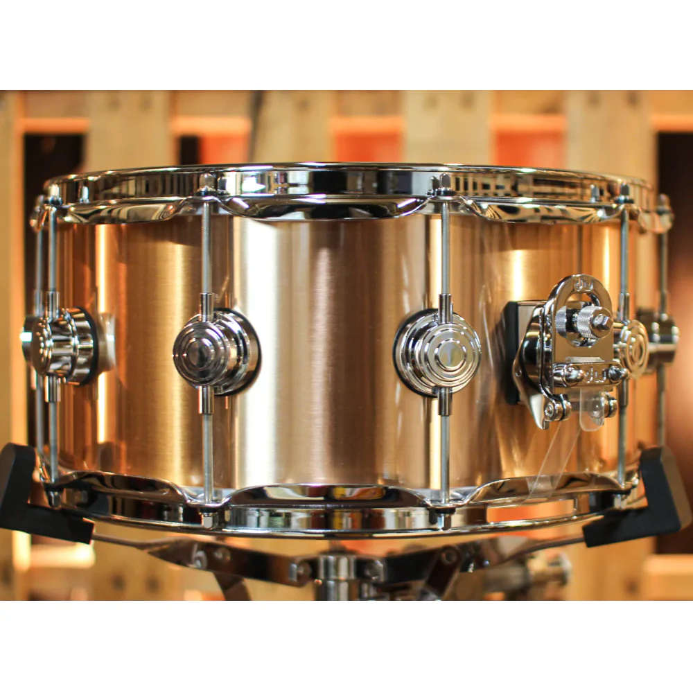 DW Collectors Series 14x6.5 3mm Shell Metal Snare Drum Brushed Bell Bronze - Image 5