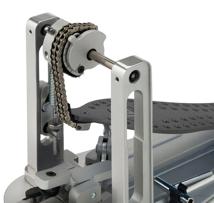 DW MFG Series Machined Chain Drive Single Bass Drum Pedal with Bag - Gray - Image 3