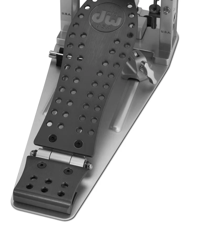 DW MFG Series Machined Direct Drive Single Bass Drum Pedal with Bag - Gray - Image 4