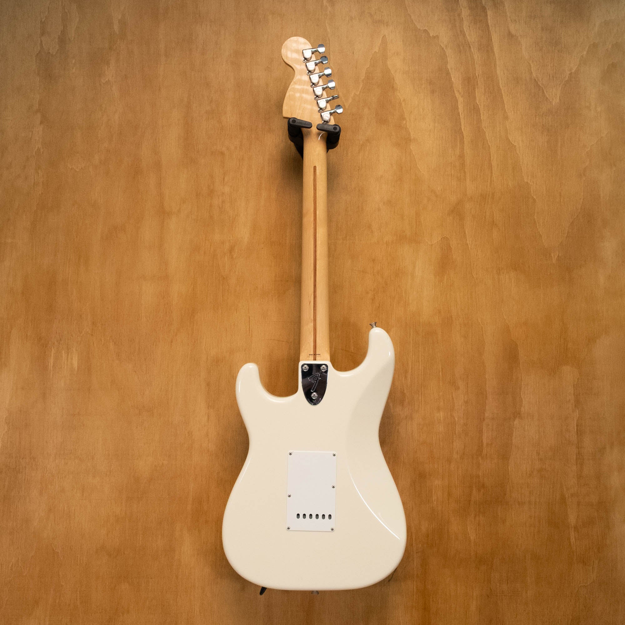 Fender '72 Stratocaster ST72-75SC Electric Guitar with Scalloped Fingerboard in Olympic White Made in Japan '15 (N052490) - Preloved - Image 2