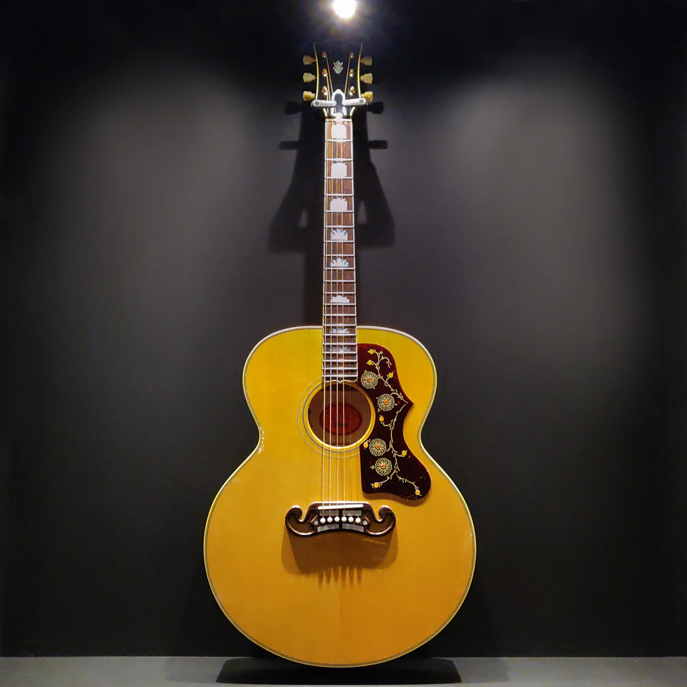 Gibson SJ-200 Original Hand Picked Montana Acoustic Guitar