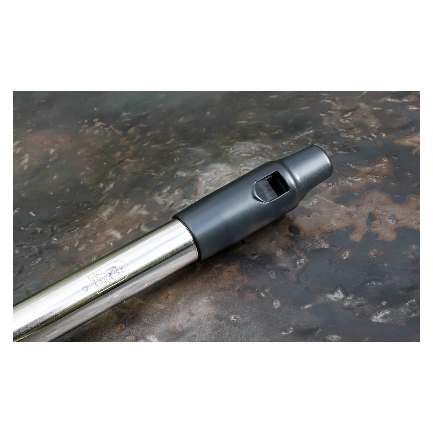 Howard Low D Whistle Nickel - Image 4