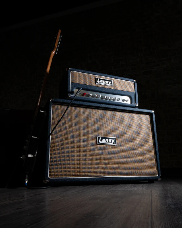 Laney Lionheart Foundry Series 2x12 Guitar Speaker Cabinet (120w) - Image 9