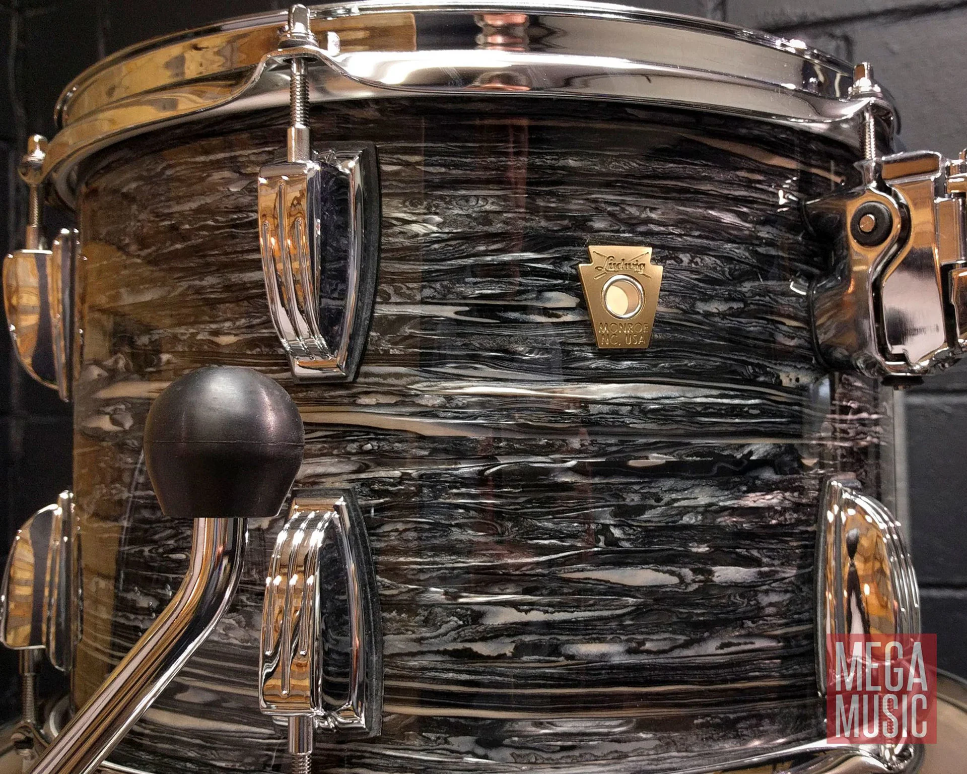 Ludwig Classic Maple 22 Fab 3-Piece Drum Kit - Vintage Black Oyster - Image 3