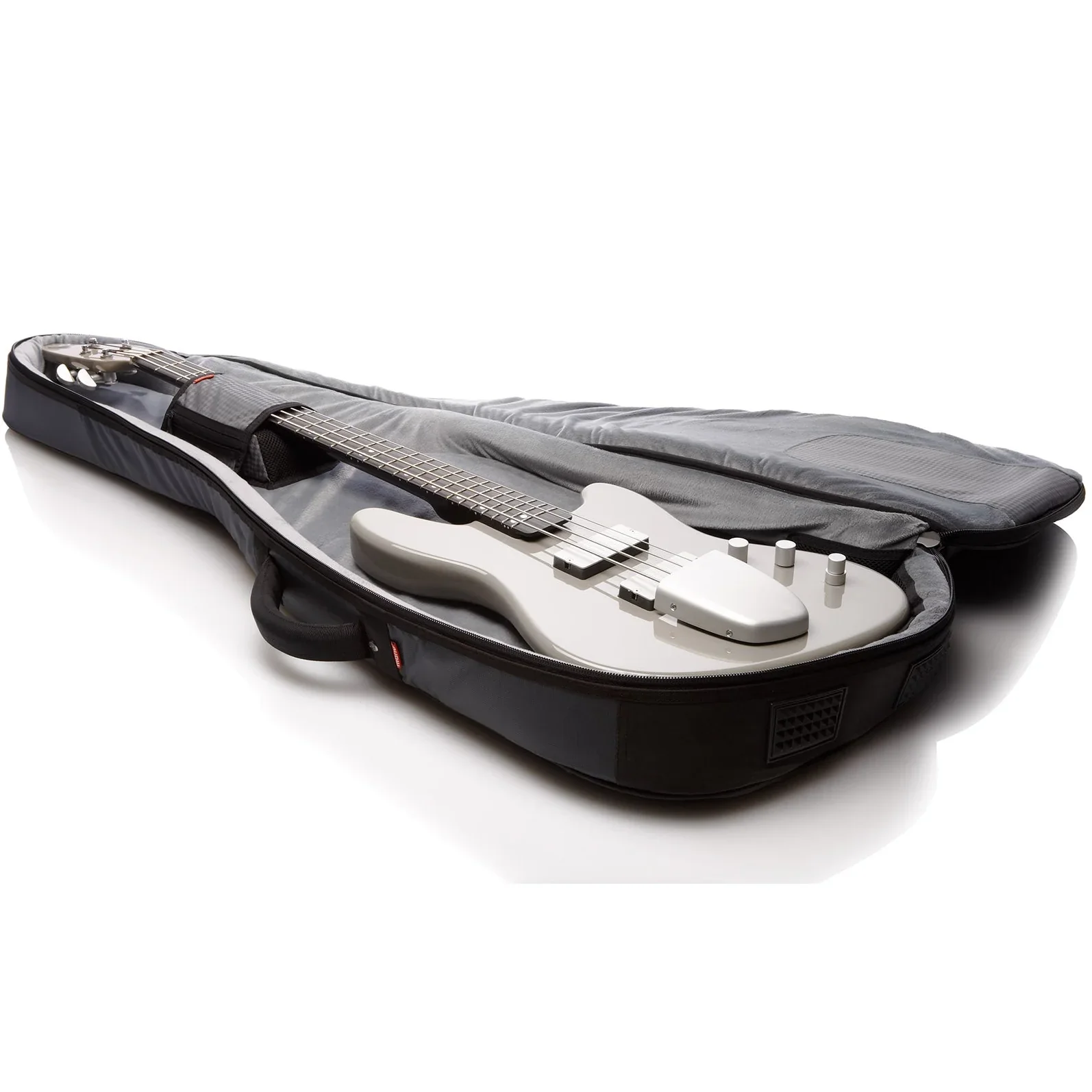 Mono Classic Ultra Bass Guitar Case - Black - Image 4