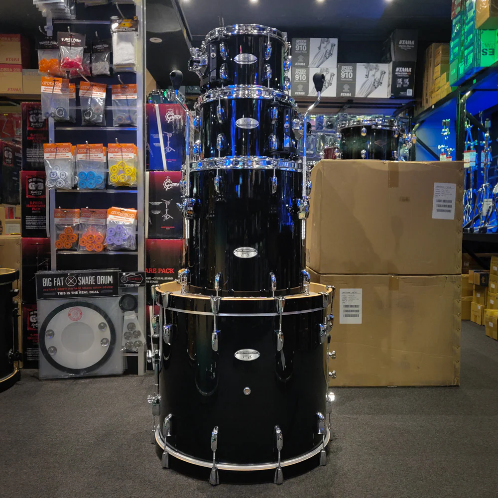 Pearl Professional Series 22 inch Fusion Plus 4-piece Drum Kit Shell Pack - Piano Black