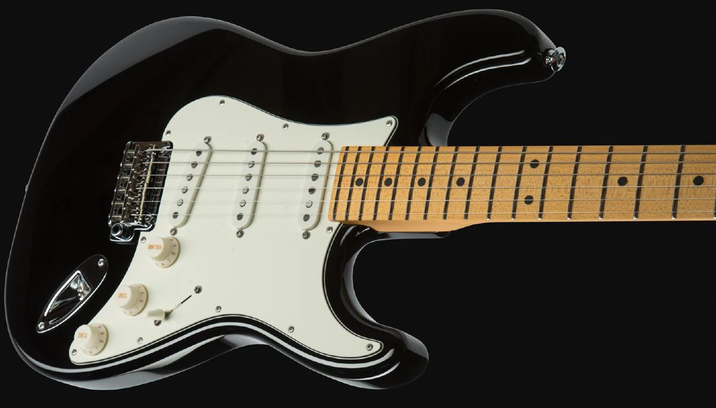 Suhr 01-CLS-0008 Classic S SSS Electric Guitar - Maple Fretboard - Black - Image 3