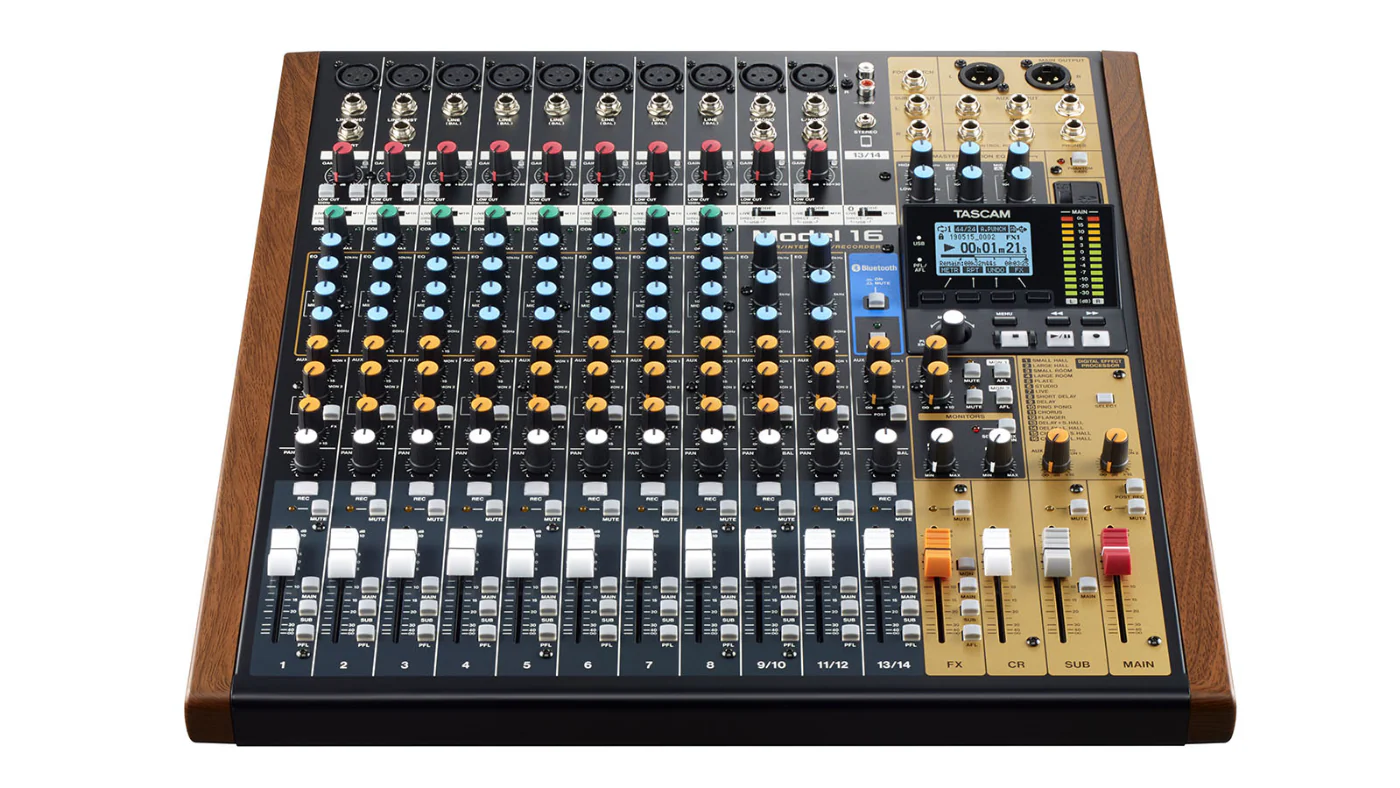 Tascam Model 16 Multitrack Mixer/Interface/Recorder - Image 6