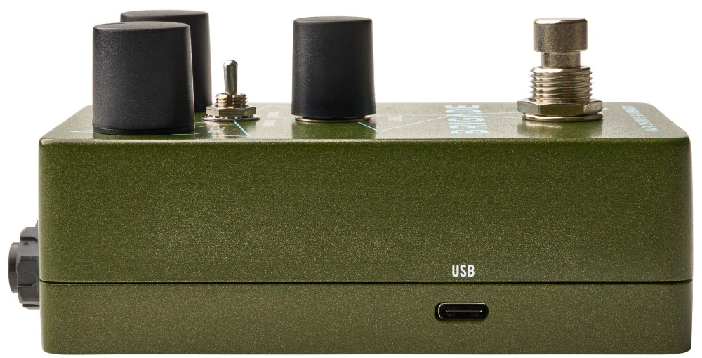 Universal Audio UAFX Brigade Chorus & Vibrato Guitar Effects Pedal - Image 4