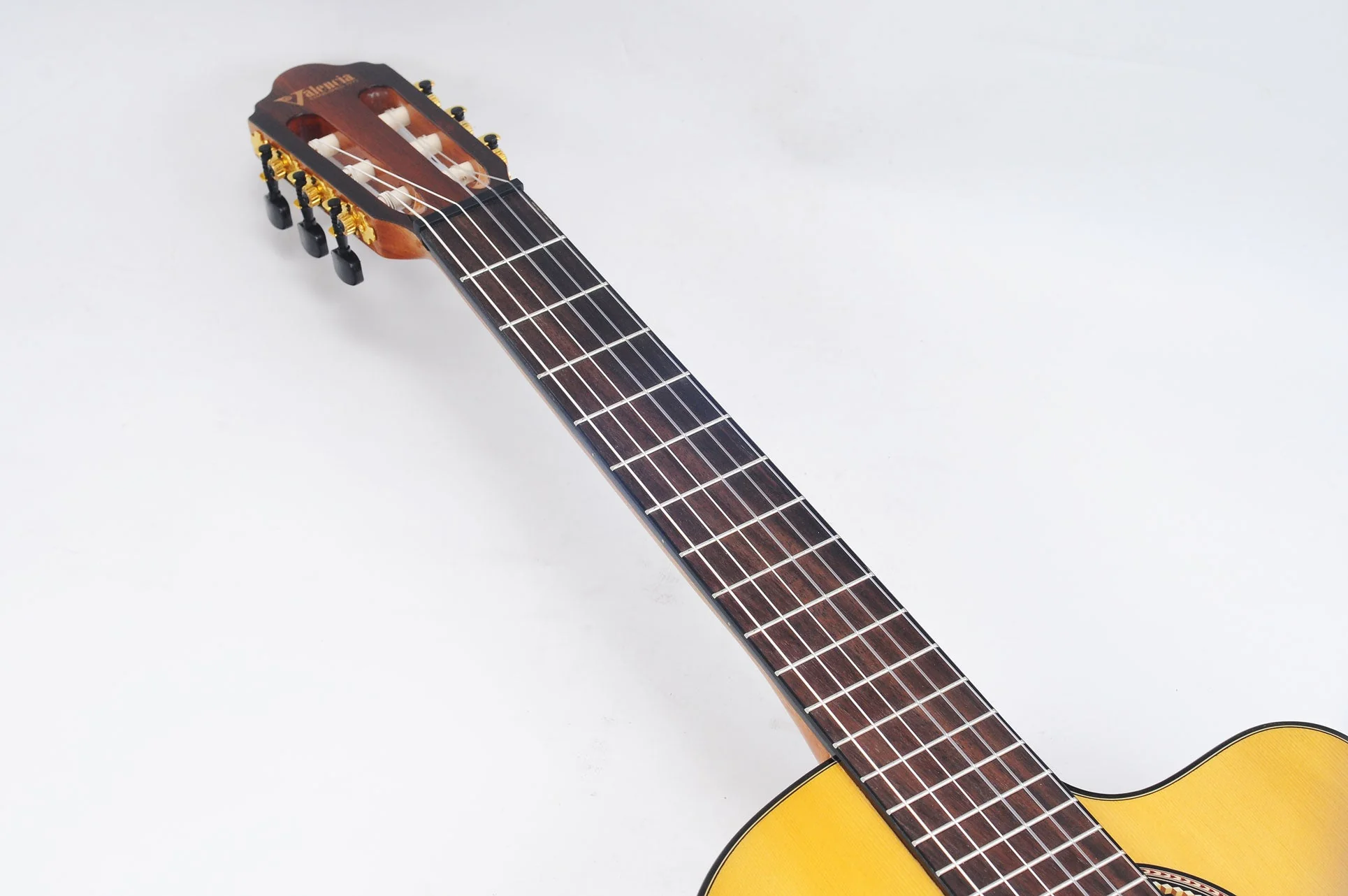 Valencia VC564CE Full Size Classical Guitar with Pickup in Natural High Gloss - Image 9