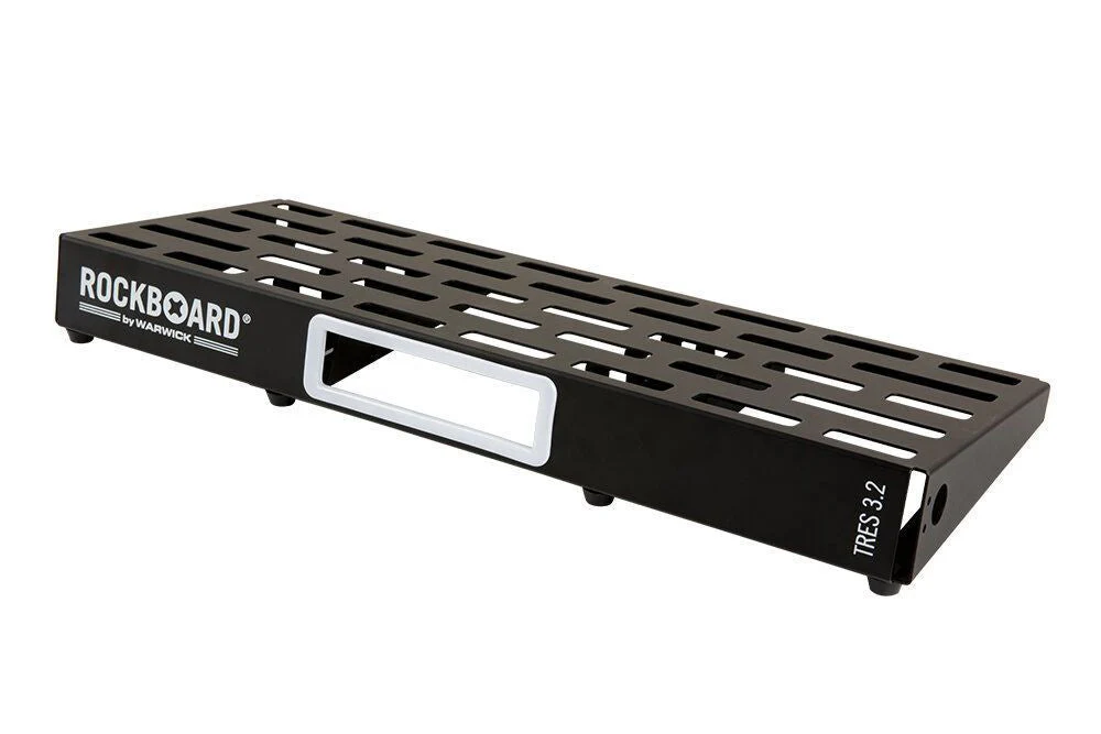 Warwick Rockboard Tres 3.2 Pedalboard with Flight Case - Image 4