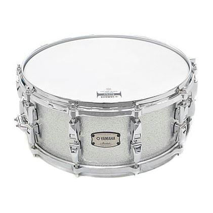 Yamaha Absolute Hybrid Maple 14 x 6 inch Snare Drum in Silver Sparkle - Image 2