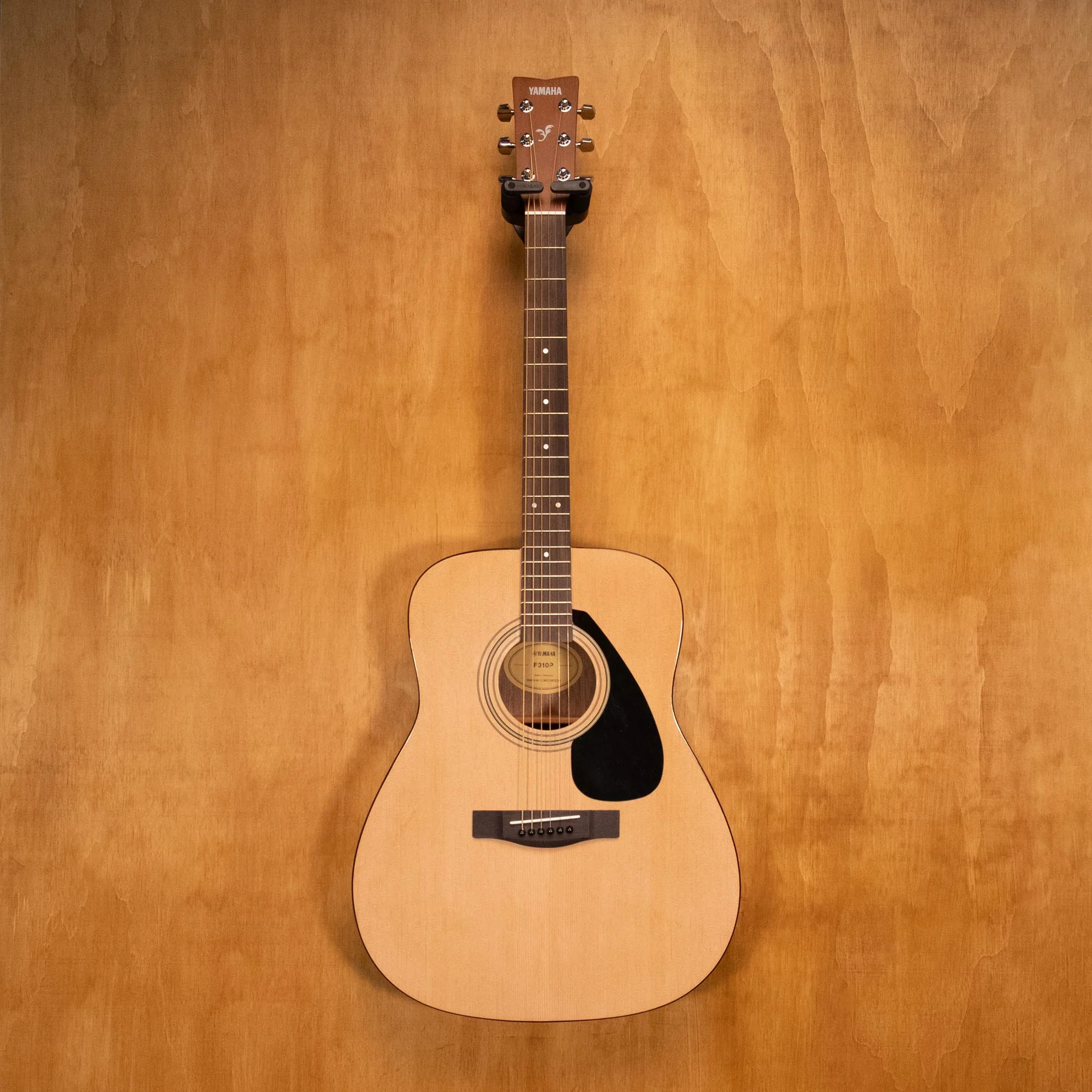 Yamaha F310 Acoustic Guitar (ILH025559) - Preloved